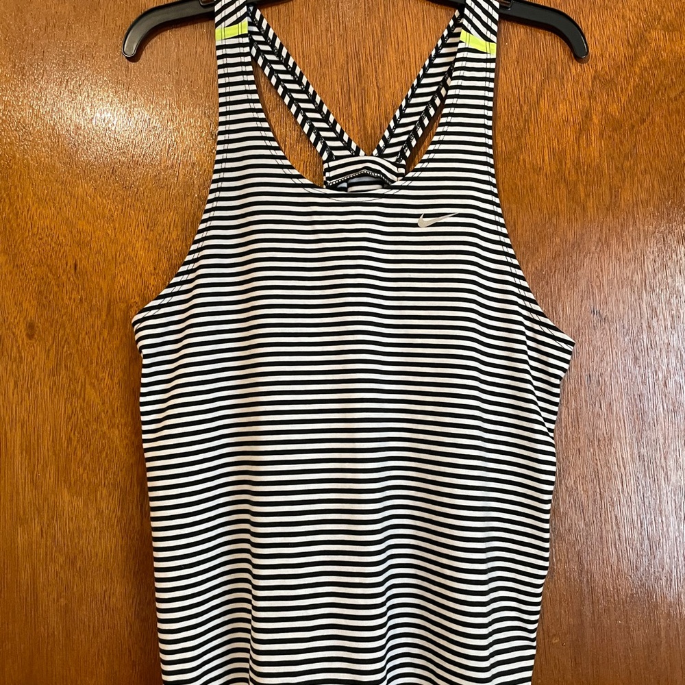Nike dri-fit black and white striped tank. Size: Medium. NEW: without tags